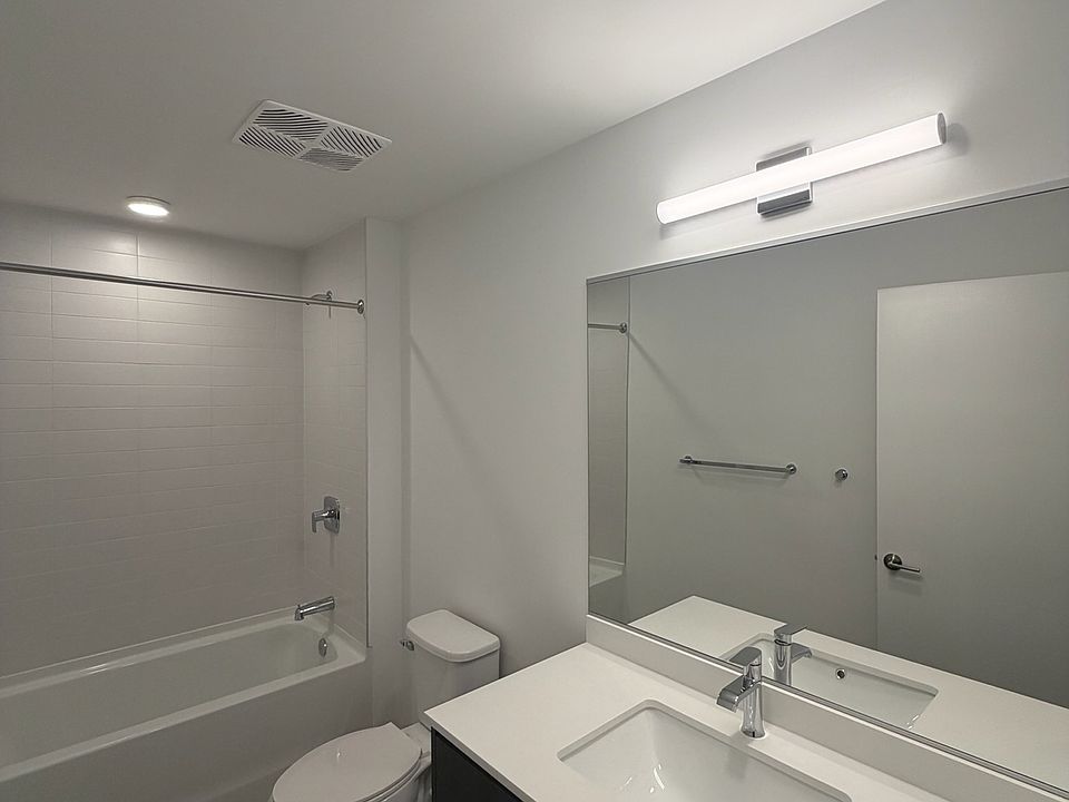 1st image of 1760 NW 1st Ave #C6