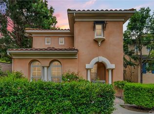 22 Avalon #3, Irvine, CA 92602