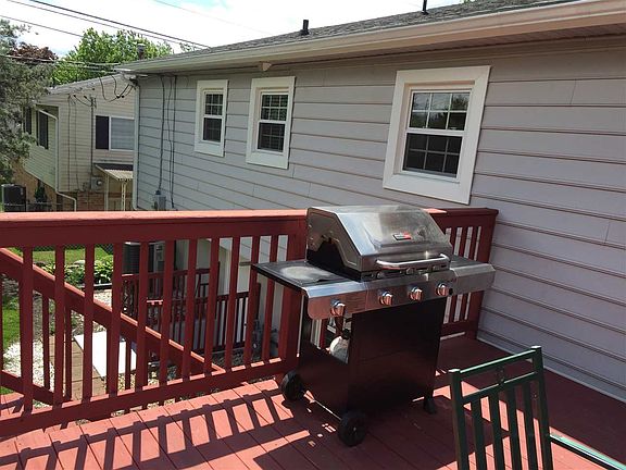 2nd image of 120 Southampton Dr