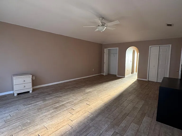 313 Fish Hawk Dr — Photo 20