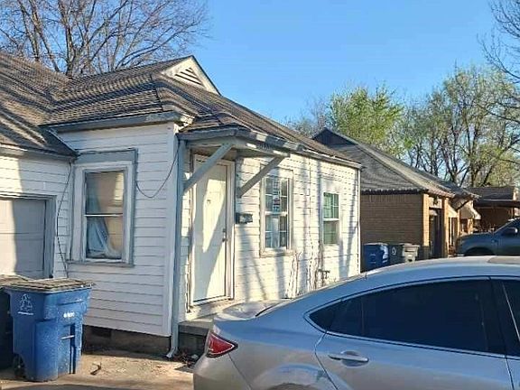 5th image of 1037 N Florence Ave