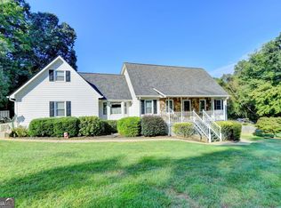 2100 Oak Village Ln, Lawrenceville, GA 30043