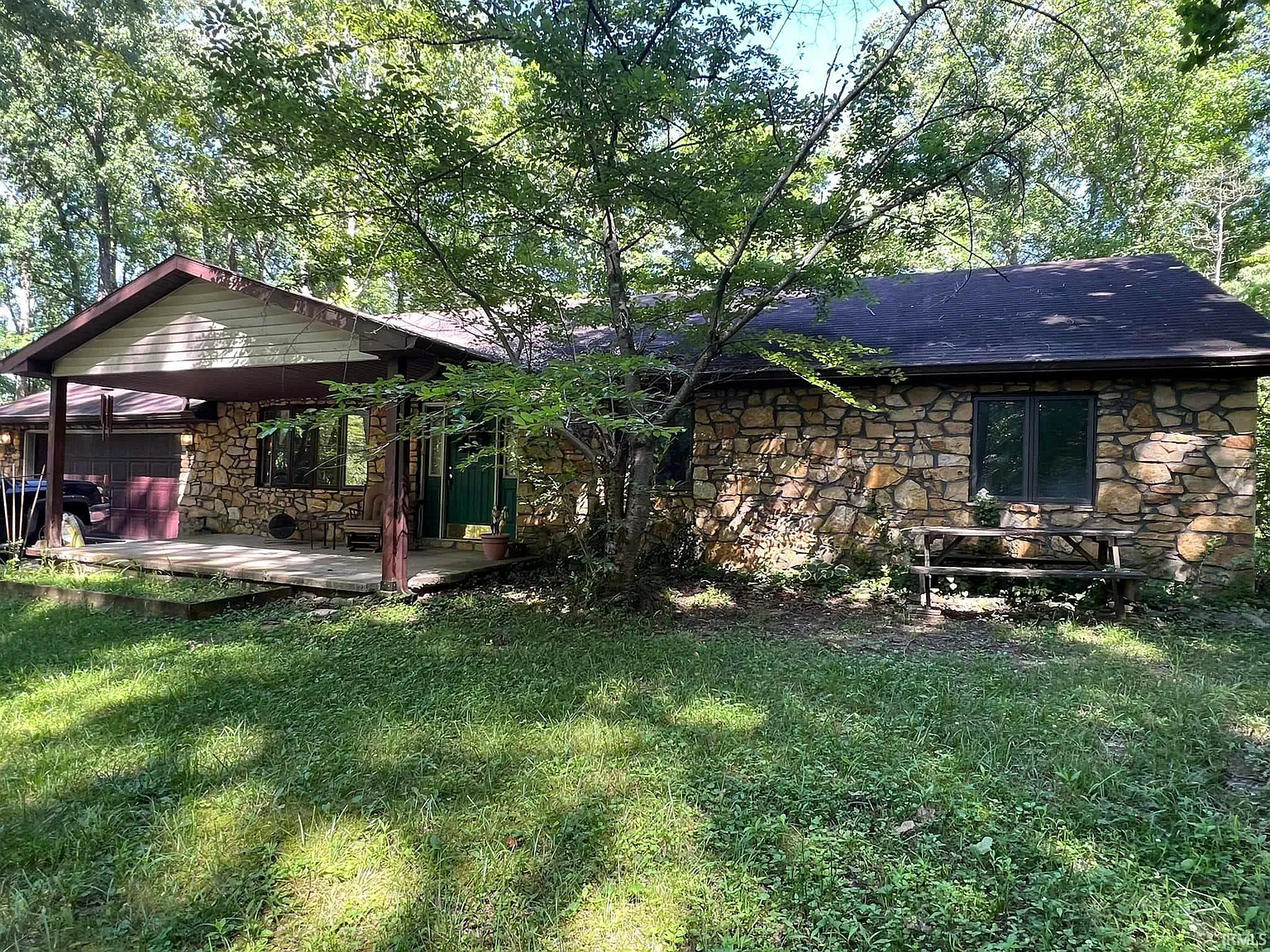 642 Riley Blvd photo 1