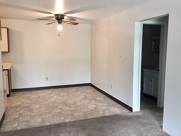 4th image of 948 Pastiche Dr SE APT 10