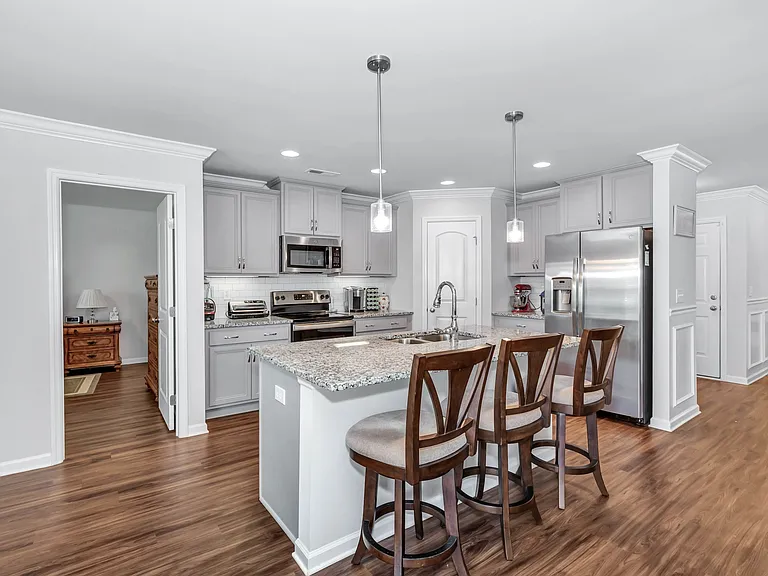 113 Cedar Elm Rd — Photo 9