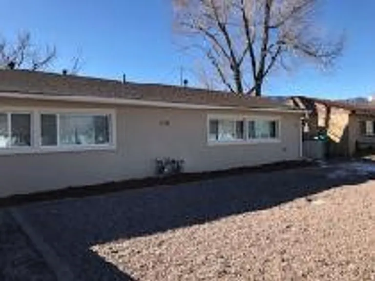 1140 Valley Manor Ct — Photo 1