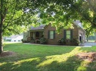 829 Hiley Spencer Rd, Scottsville, KY 42164