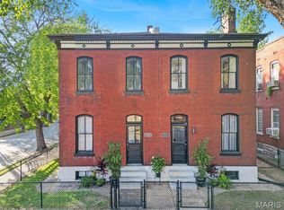 7227 Pennsylvania Ave, Saint Louis, MO 63111