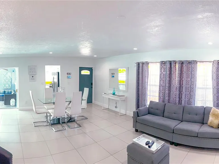 4420 NW 30th Ct — Photo 17