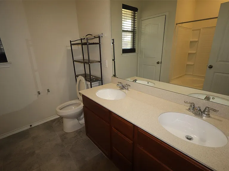 17009 Gibbons Path — Photo 18
