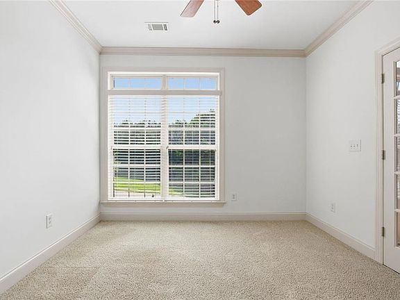 5th image of 5827 Cliff Valley Way