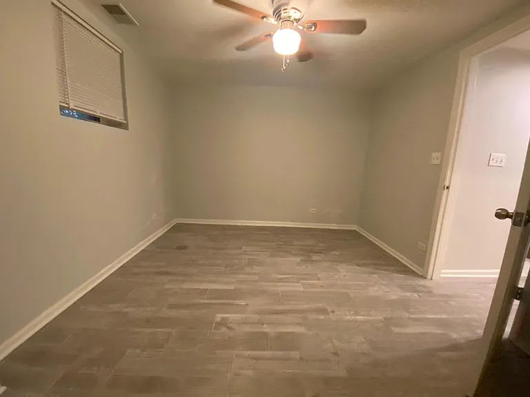 3916 N Seeley Ave #G — Photo 11