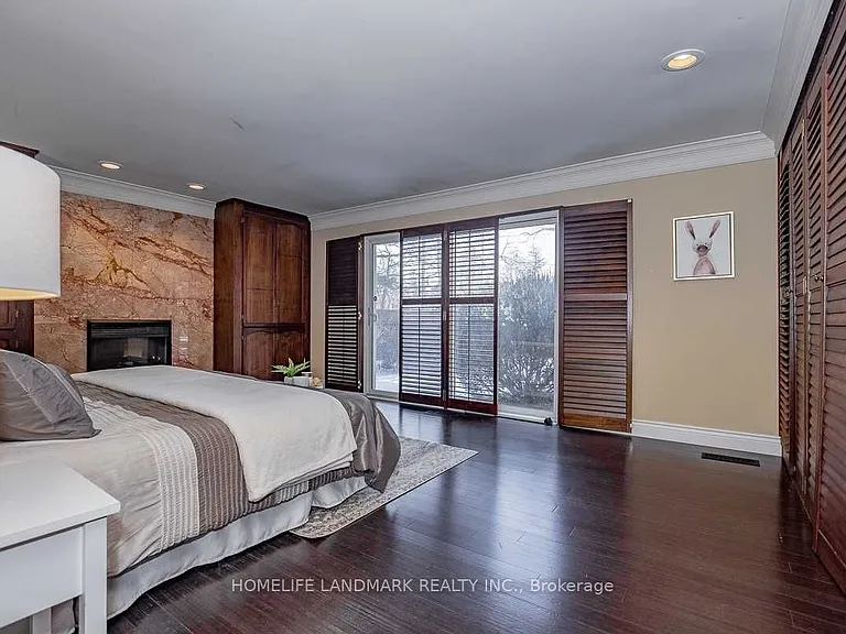2301 Bennington Gate — Photo 24