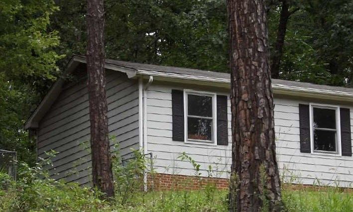 2nd image of 104 Arthur Rd