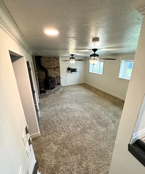 1127 S 1560 E — Photo 28