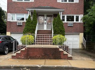 824 Inwood Ter #822, Fort Lee, NJ 07024