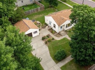 808 2nd St, Garretson, SD 57030