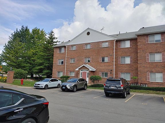2nd image of 7859 N Caldwell Ave #312