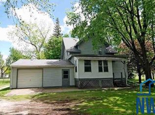202 S Mill St, Newell, IA 50568