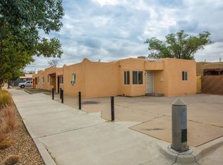402 Columbia Dr SE #2B-1BA-860SQFT, Albuquerque, NM 87106