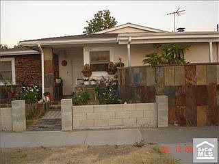 1st image of 1220 N Kenwood Pl