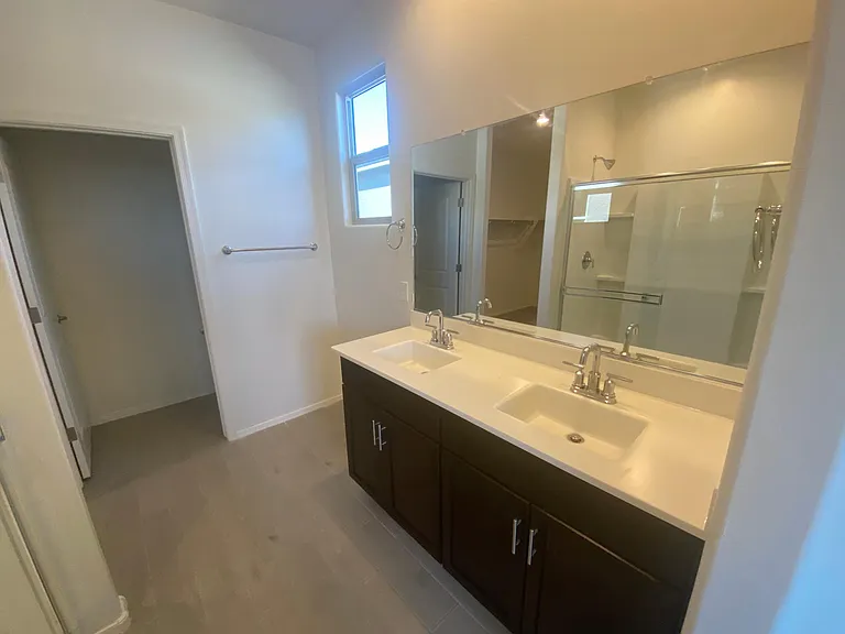 10731 W Dickerson Dr — Photo 17