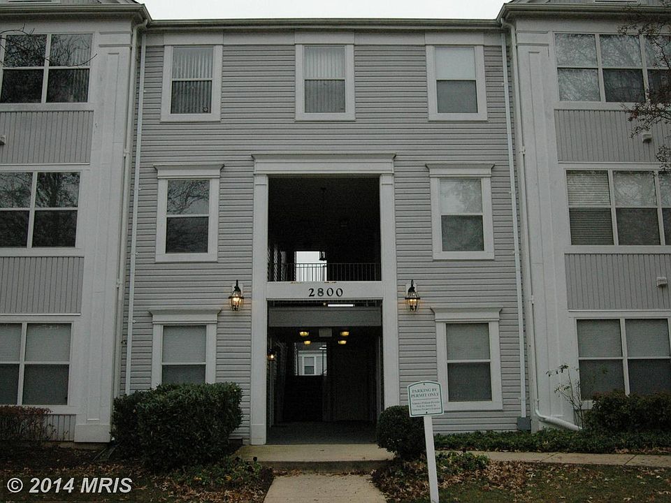 Exterior (Front)