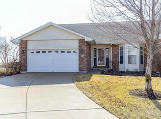 944 Penny Ln, Saint Peters, MO 63376