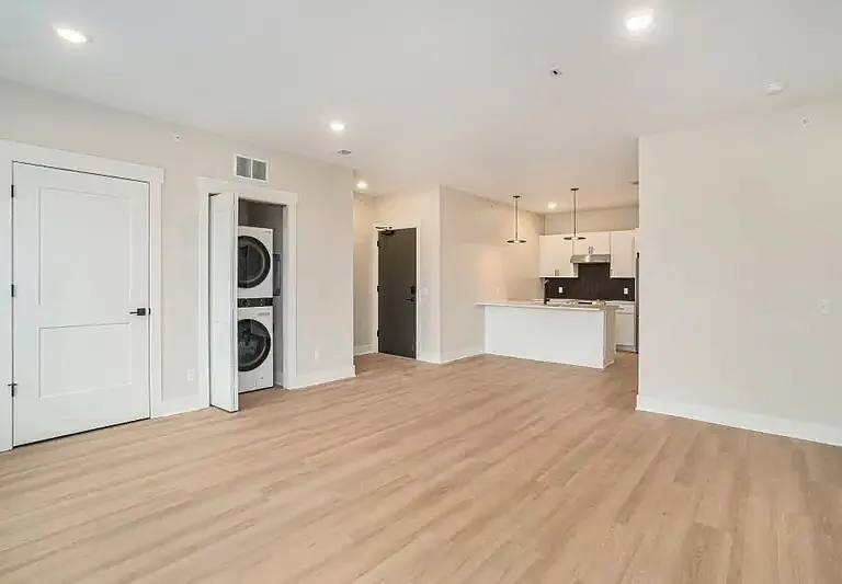 5434 32nd Ave #211 — Photo 11