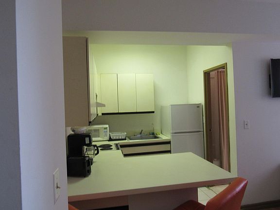 5th image of 1001 Saint Paul St Unit 6A