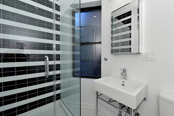 Rented by Aether Property Group | media 20