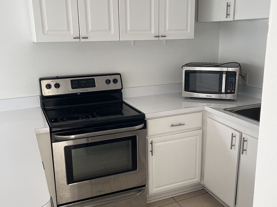 SS APPLIANCES