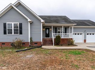 1095 Florida Rd, Elizabeth City, NC 27909