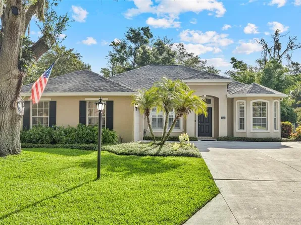 1726 Brookstone Way, Plant City, FL 33566