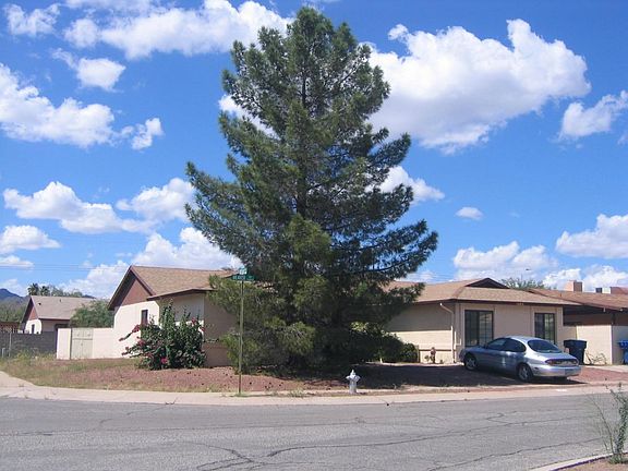 2nd image of 1484 S Beaver Dr