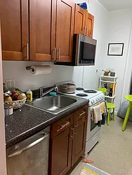 Rented by M.Grossman R.E. Management