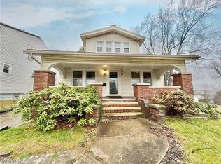 1382 Burkhardt Ave, Akron, OH 44301