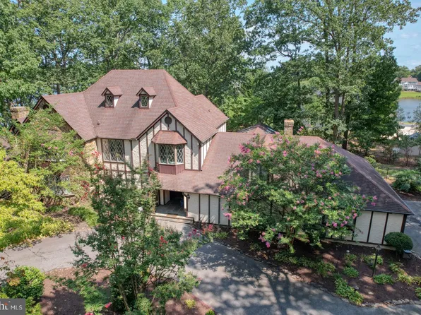 122 Stuart Dr, Dover, DE 19901