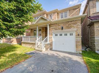 9 Mimosa St, Markham, ON L6E 1E1