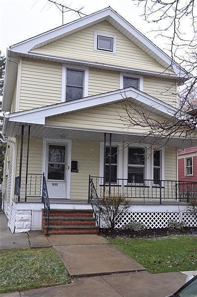 1st image of 1353 Gladys Ave