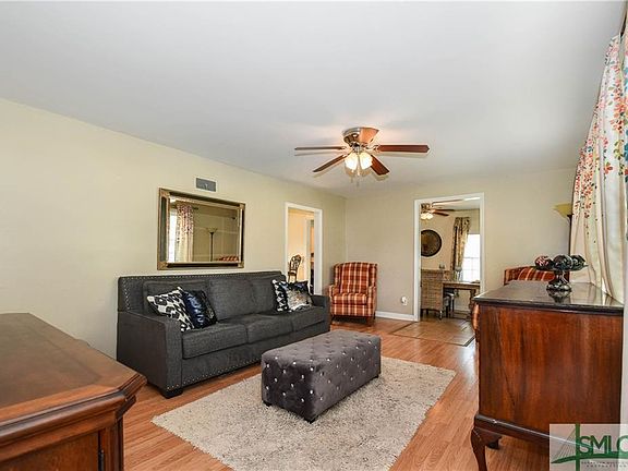 3rd image of 208 Olmstead Pl