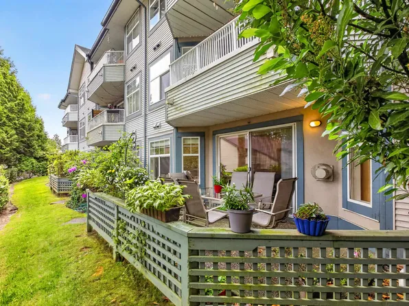 11960 Harris Rd #103, Pitt Meadows, BC V3Y 2R1