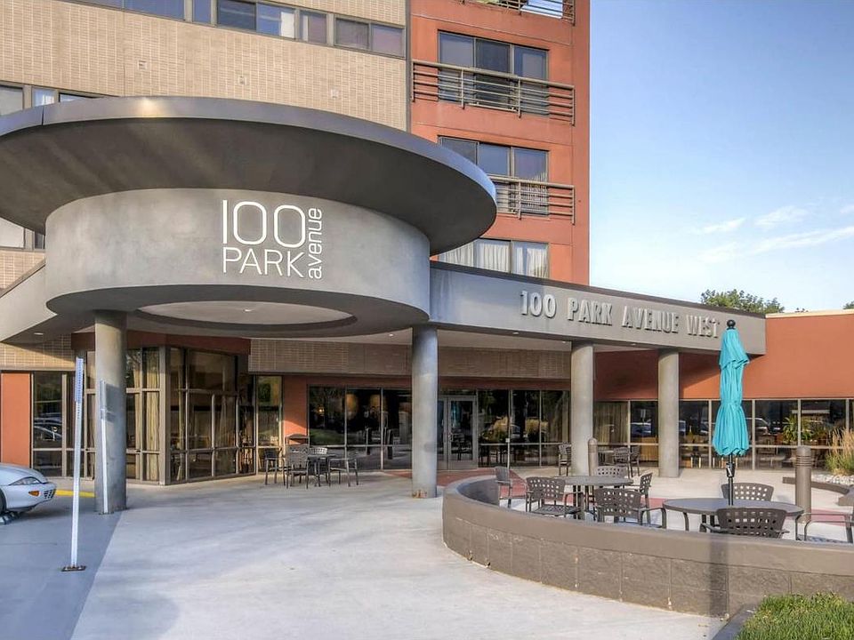 1st image of 100 Park Ave W APT 1202
