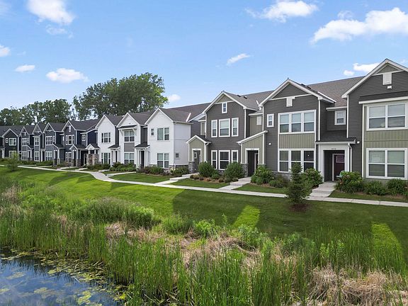 3rd image of 14524 Twin Lakes Cir
