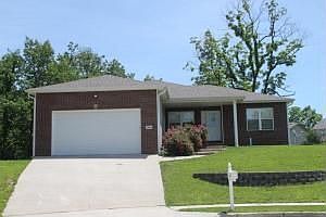 1st image of 5004 Cherry Blossom Ln #L