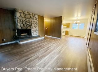 2202 Cleveland Ave APT 1, Anchorage, AK 99517