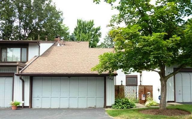1st image of 734 Tinkers Ln