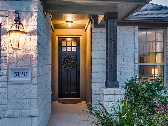 2nd image of 5120 Pearl Crescent Ln