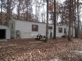 447 Pinson Ln, Big Sandy, TN 38221