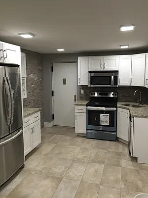 Rented by Bohemia Realty Group | media 19